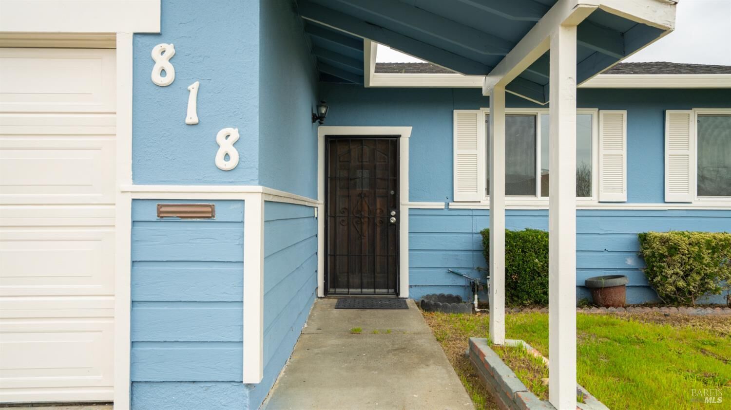 Property Photo: 818 Falcon Drive CA 94589