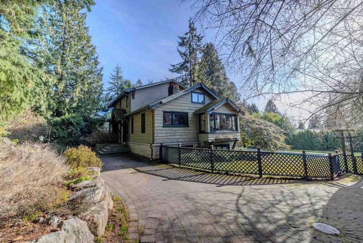 Property Photo: 1650 Palmerston Avenue BC V7V 2T8