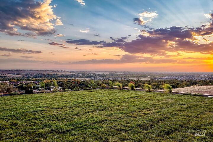 Property Photo:  5833 E Prominence Dr.  ID 83716 