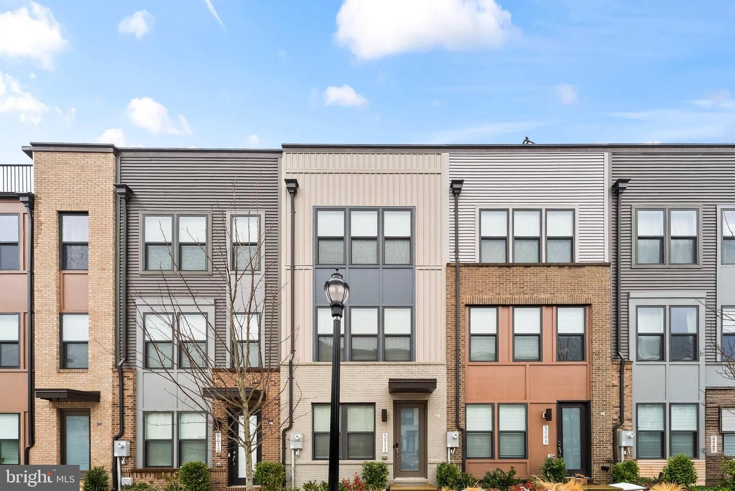 Property Photo: 5611 Alpha Ridge Avenue MD 20782