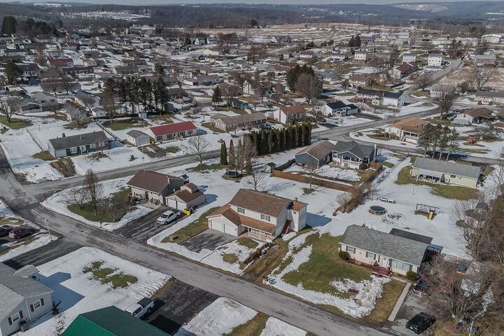 Property Photo:  140 Hickory Drive  PA 15952 