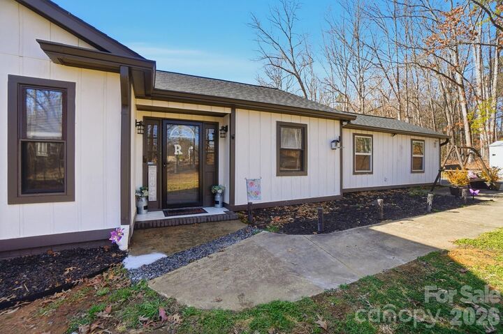 Property Photo:  9630 Robinson Church Road  NC 28075 