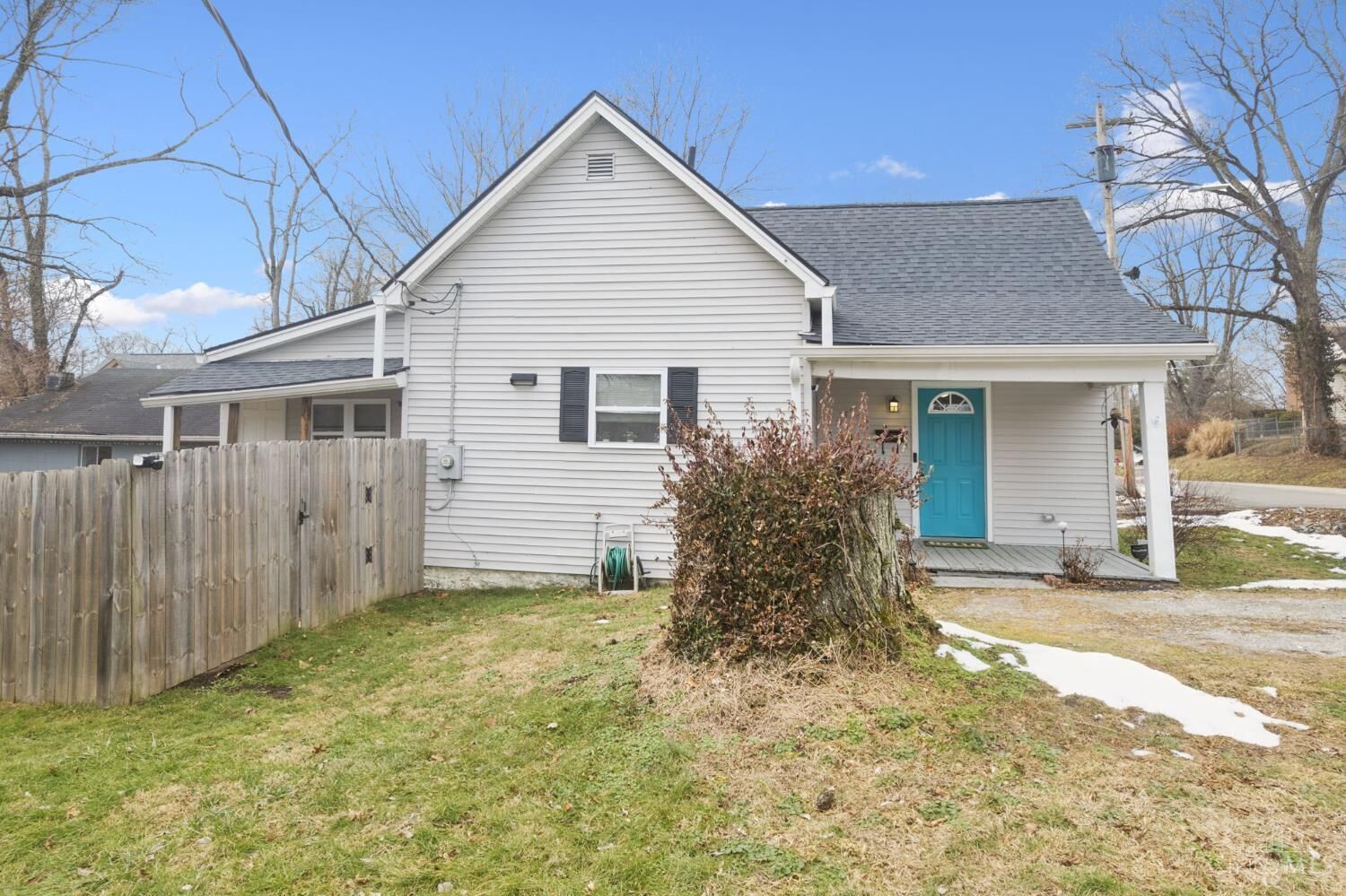 Property Photo:  215 W Water Street  OH 45106 