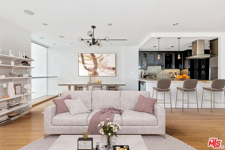 Property Photo: 2222 Avenue Of The Stars CA 90067