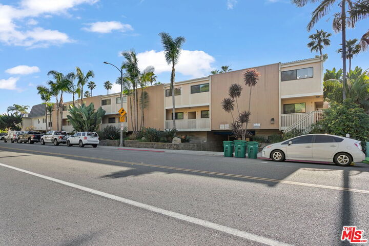 Property Photo: 4637 Park Dr CA 92008