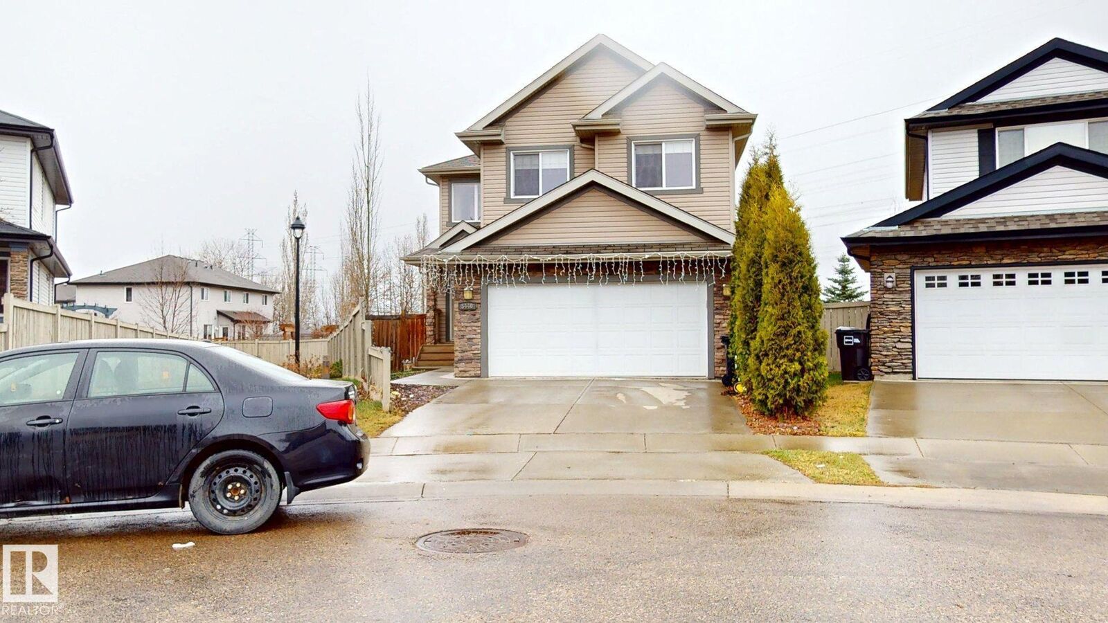 Property Photo:  5440 1A Avenue SW  AB T6X 0L2 