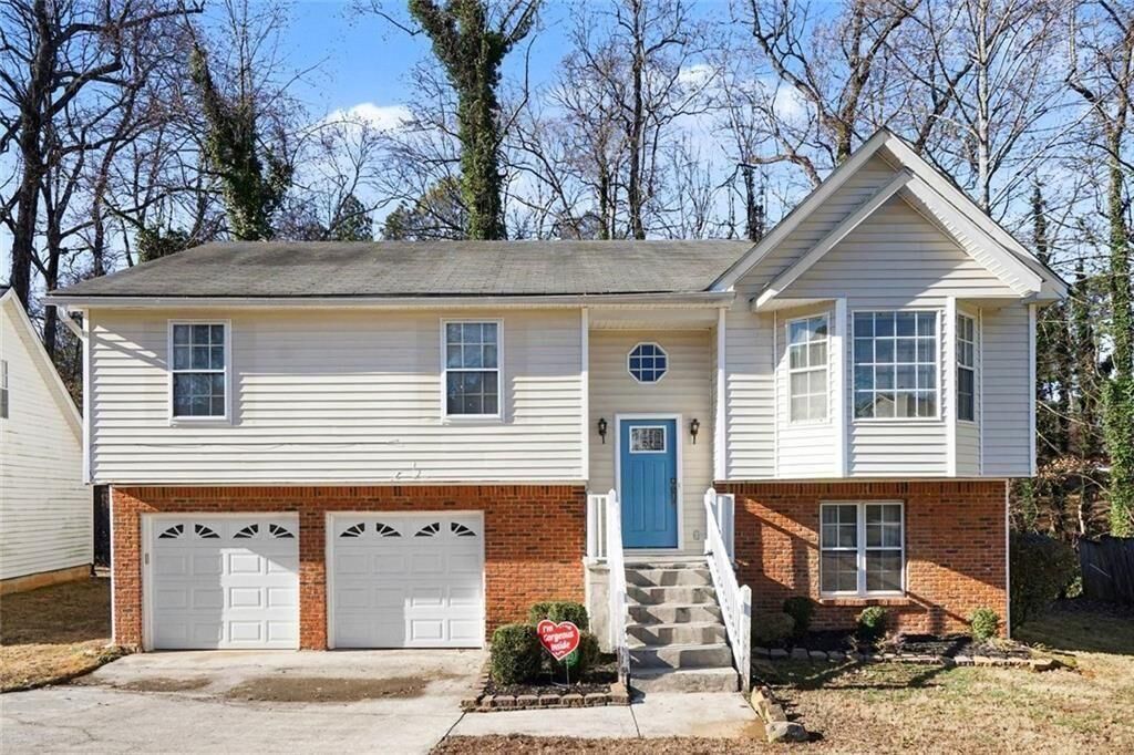 Property Photo:  958 Redan Crescent Drive  GA 30088 