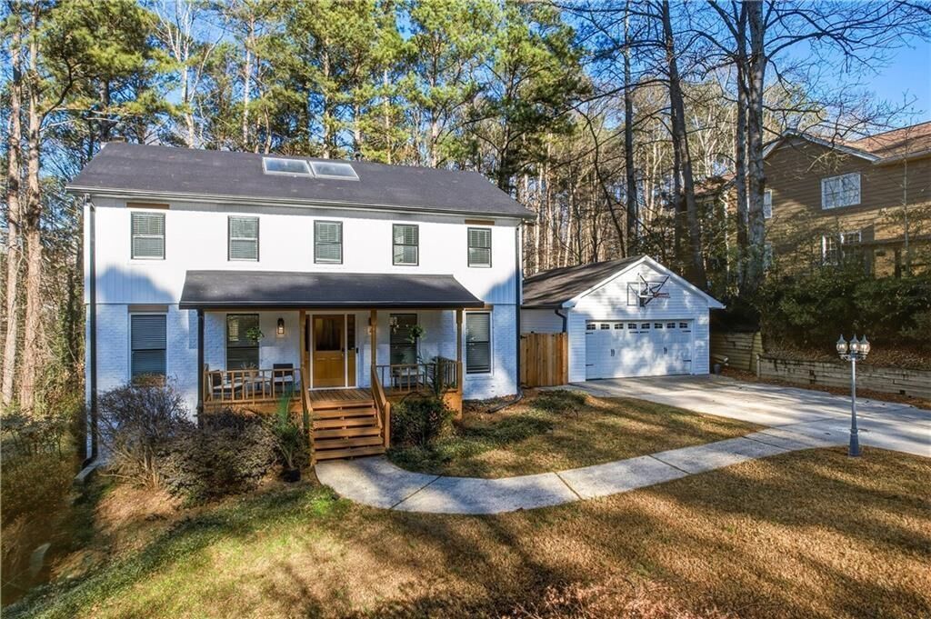 Property Photo: 3880 W Cooper Lake Drive SE GA 30082