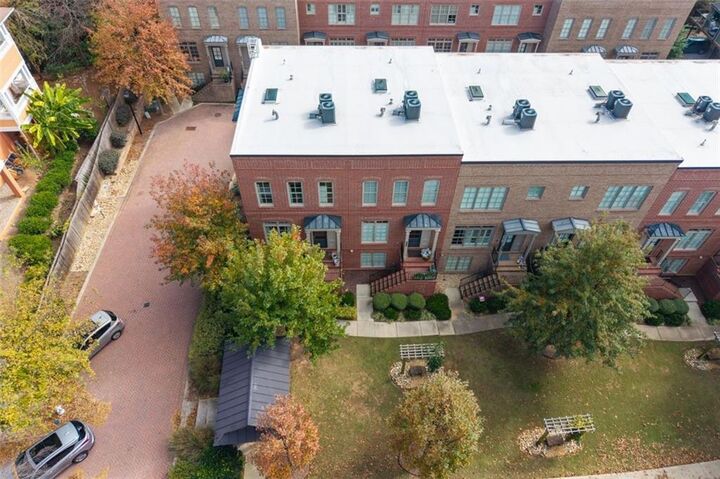 Property Photo:  821 Virginia Park Circle NE  GA 30306 