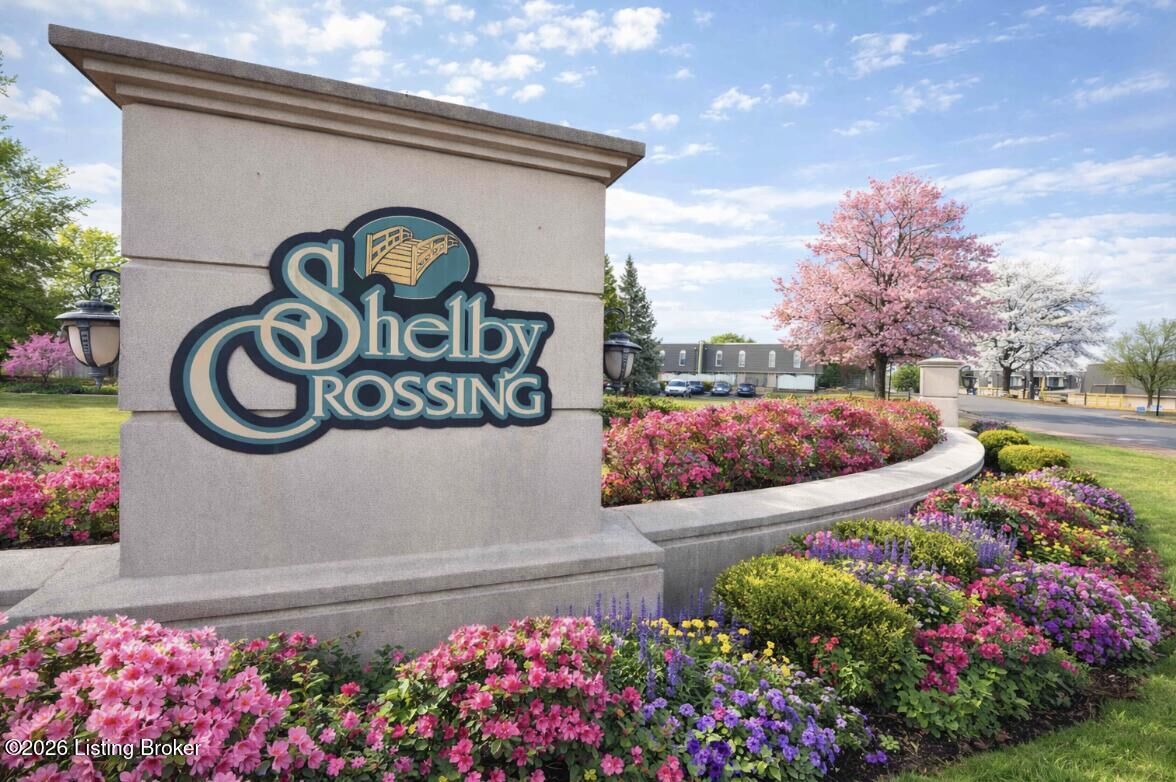 Property Photo:  707 La Fontenay Ct  KY 40223 