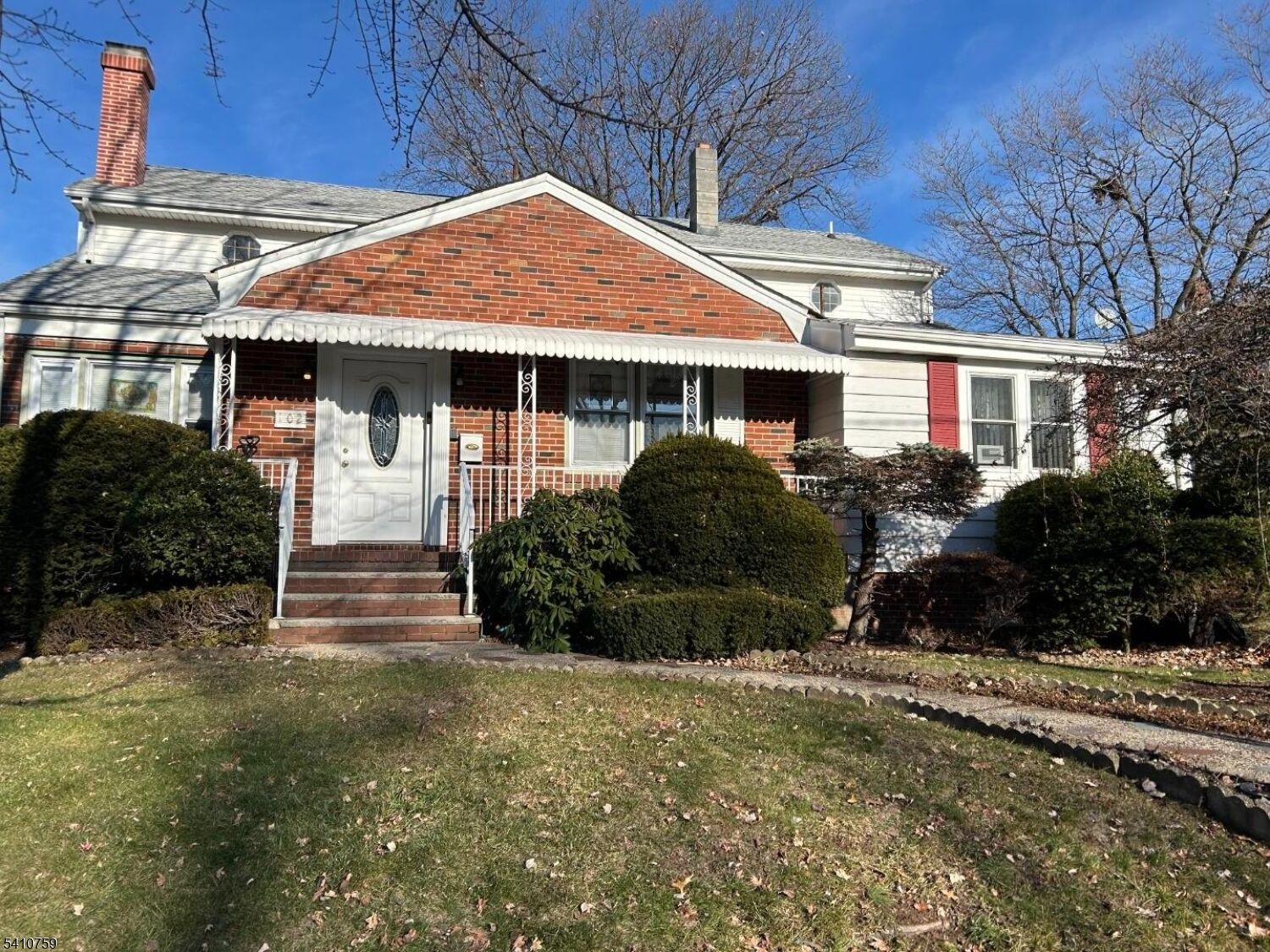 Property Photo: 102 Scoles Ave NJ 07012