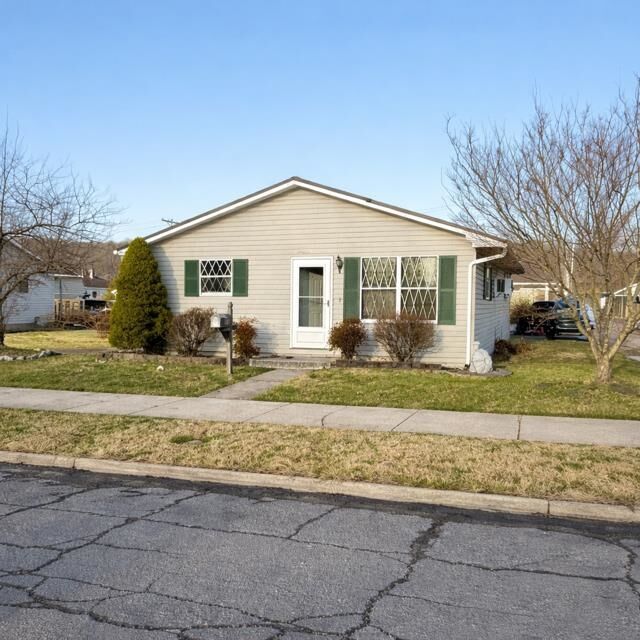 Property Photo:  809 N 5th Street  OH 45638 