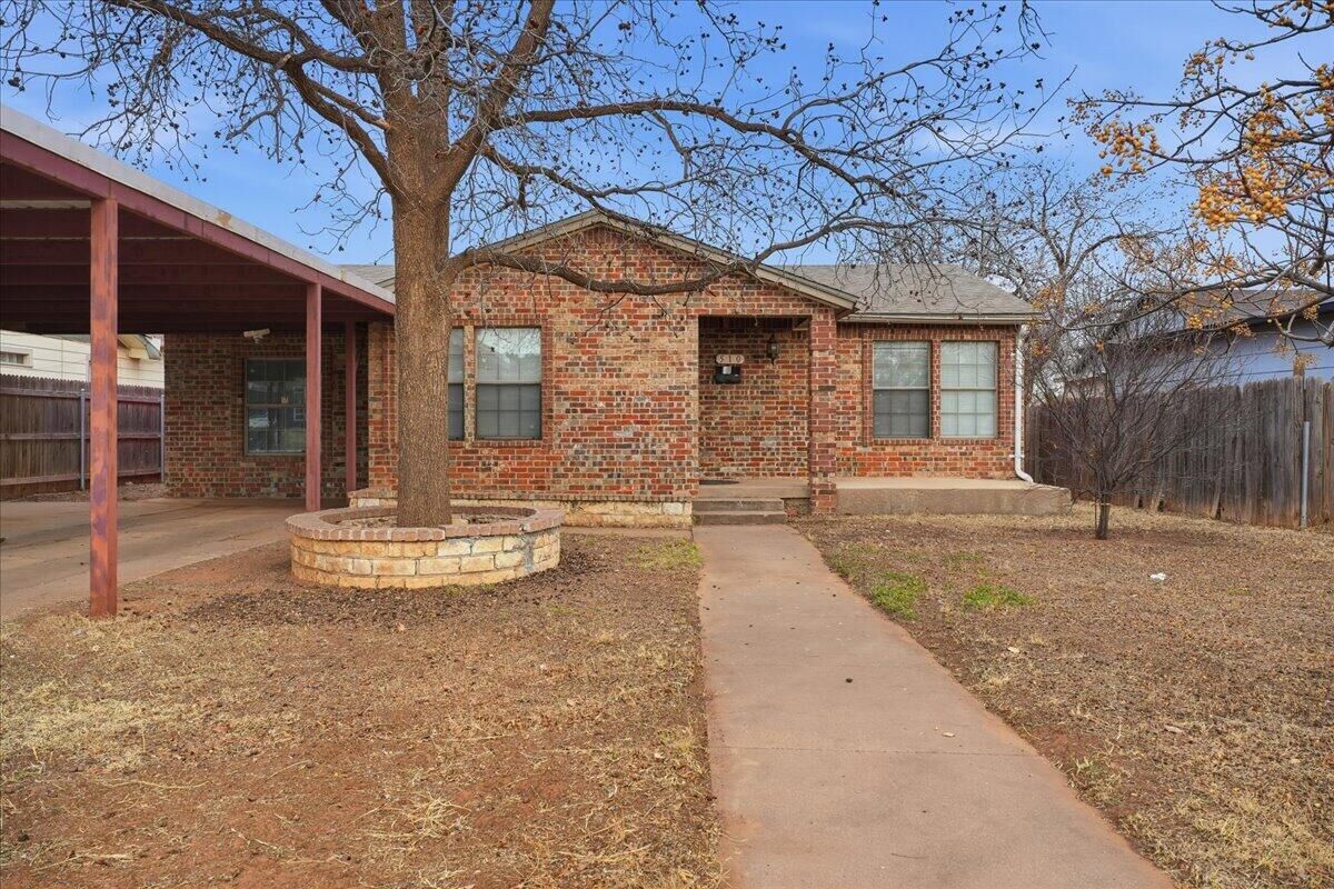 Property Photo:  510 56th Street  TX 79404 
