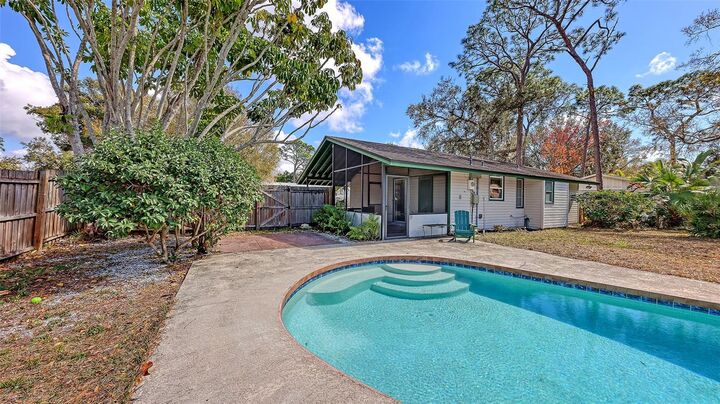 Property Photo: 5343 Barbarossa Avenue FL 34235