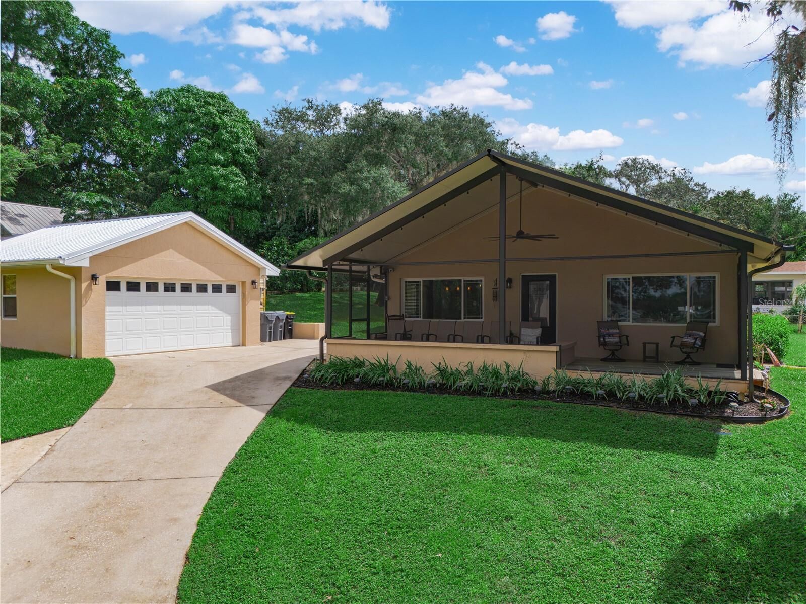 Property Photo: 1055 Sunset Trail FL 33827