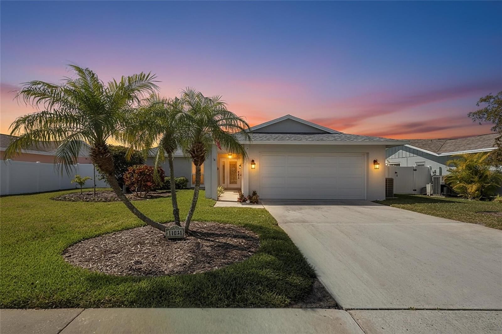 Property Photo: 11034 Malaga Drive FL 33774