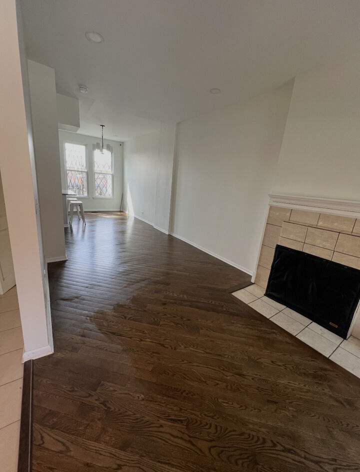 Property Photo:  326 N Francisco Avenue  IL 60612 