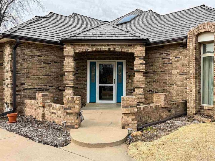 Property Photo: 7 Fawn Lane OK 74604