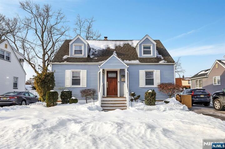 Property Photo:  20-14 Saddle River Road  NJ 07410 