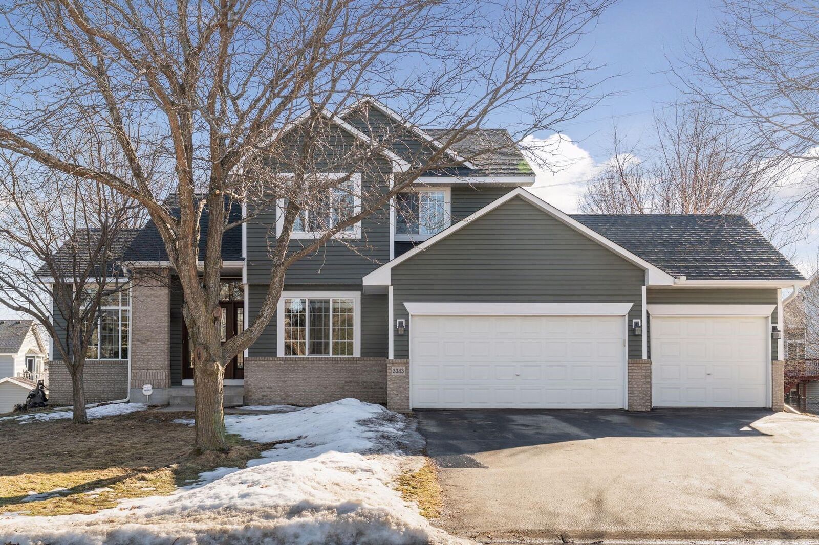 Property Photo: 3343 Daylily Avenue N MN 55443