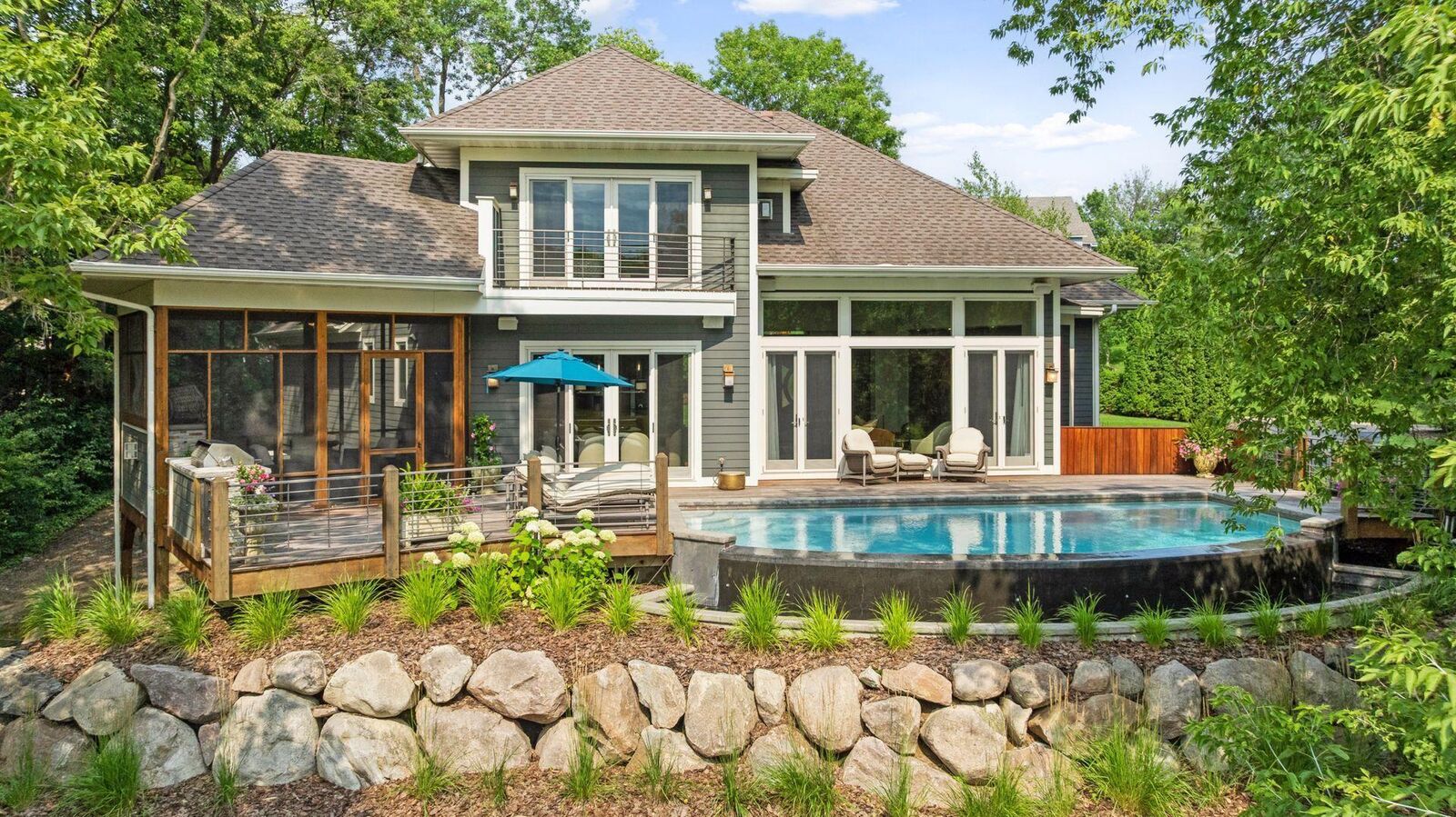 Property Photo: 15 Queensland Lane N MN 55447