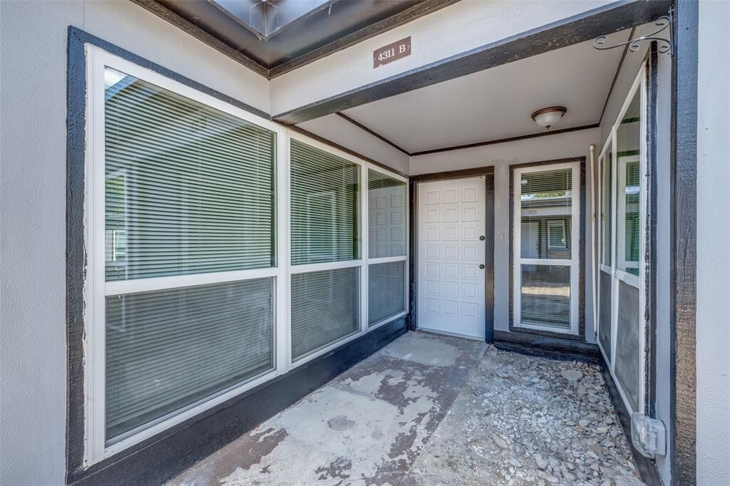 Property Photo: 4311 Gorman Drive TX 76132