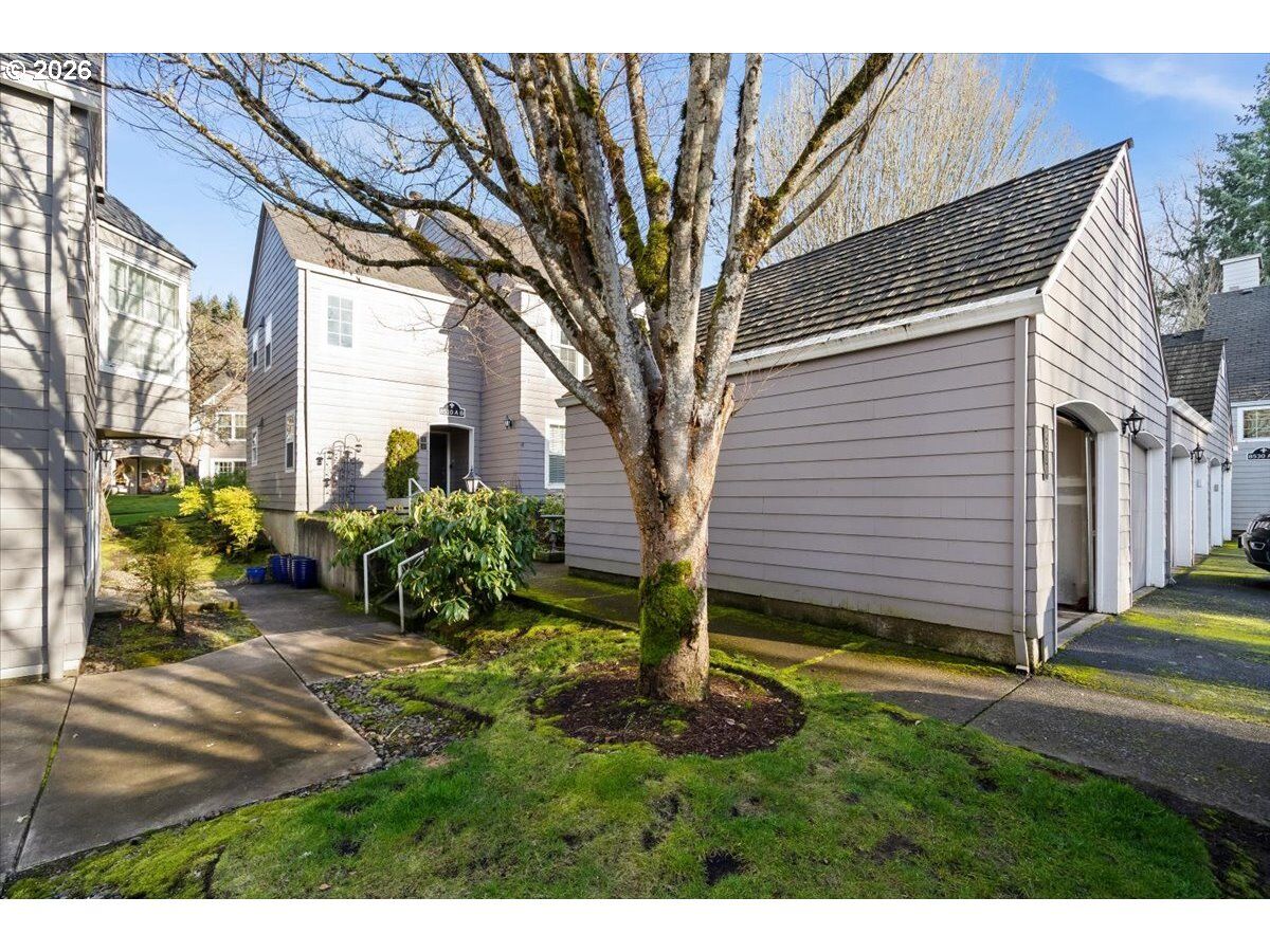 Property Photo: 8510 SW Curry Dr A OR 97070
