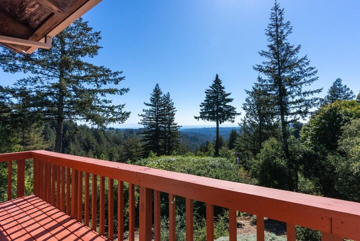 Property Photo:  600 Ridge Top Road  CA 95033 