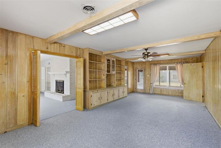 Property Photo: 4308 Dean Street LA 70605