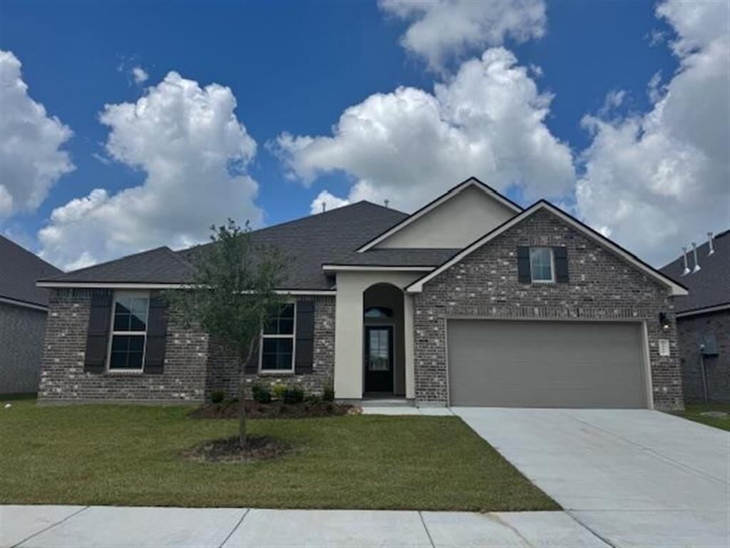 Property Photo:  4651 Teallach Way  LA 70607 