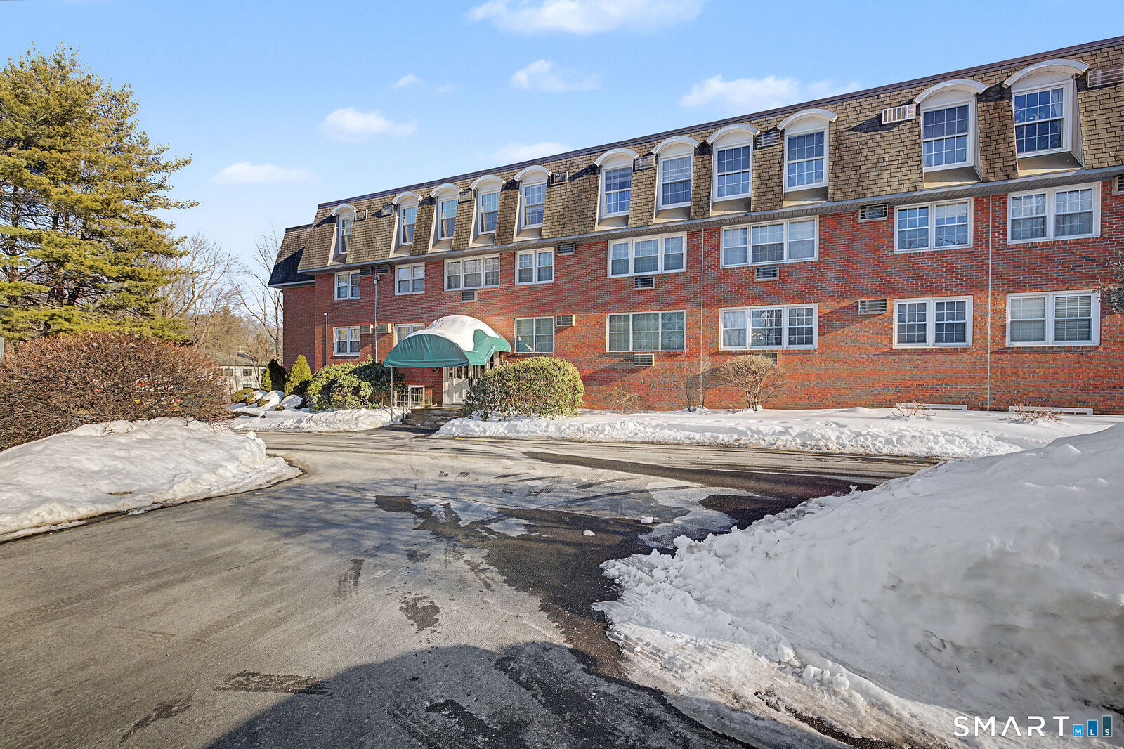 Property Photo:  34A Padanaram Road 125  CT 06811 