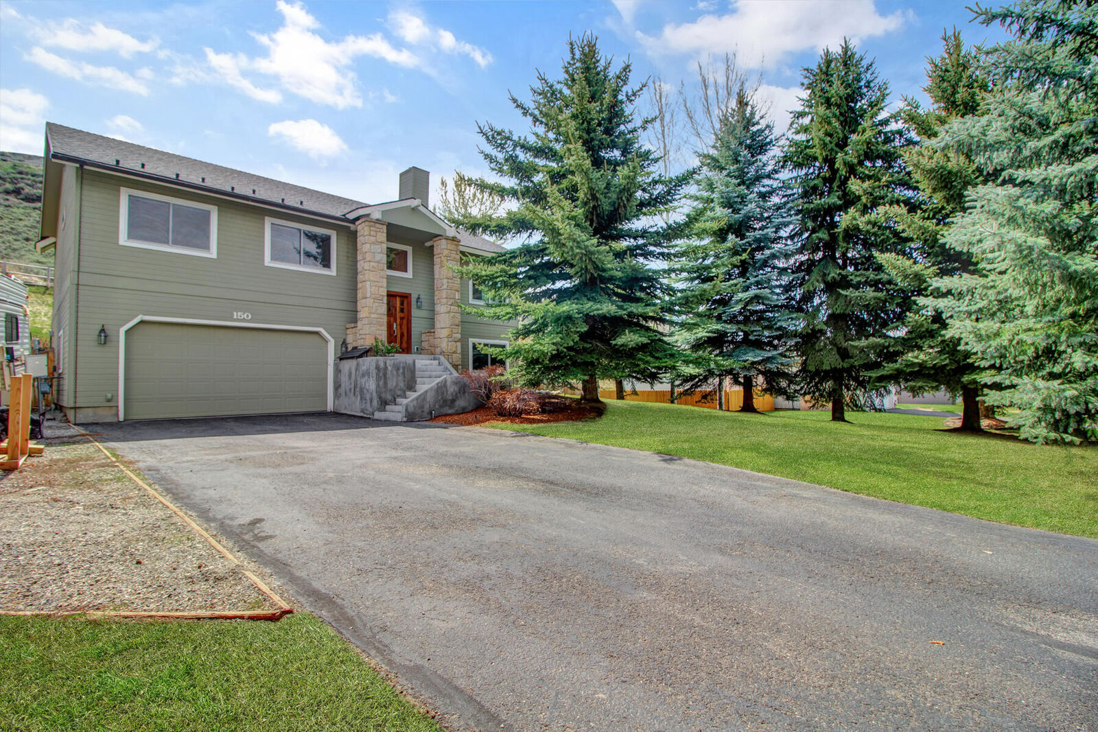 Property Photo:  150 Sunrise Ranch Rd  ID 83313 