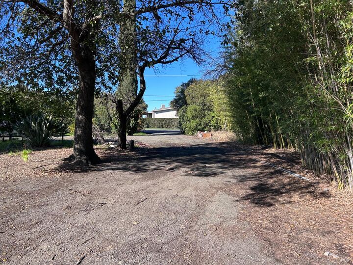 Property Photo:  1005 Poplar Road  CA 95687 