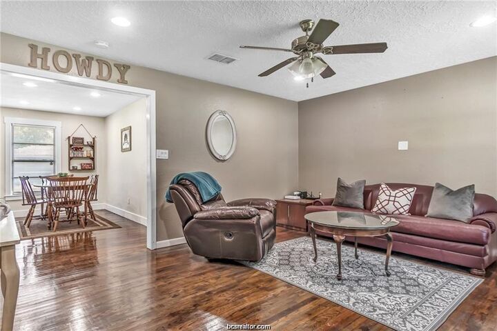 Property Photo:  1510 Burt Street  TX 77802 