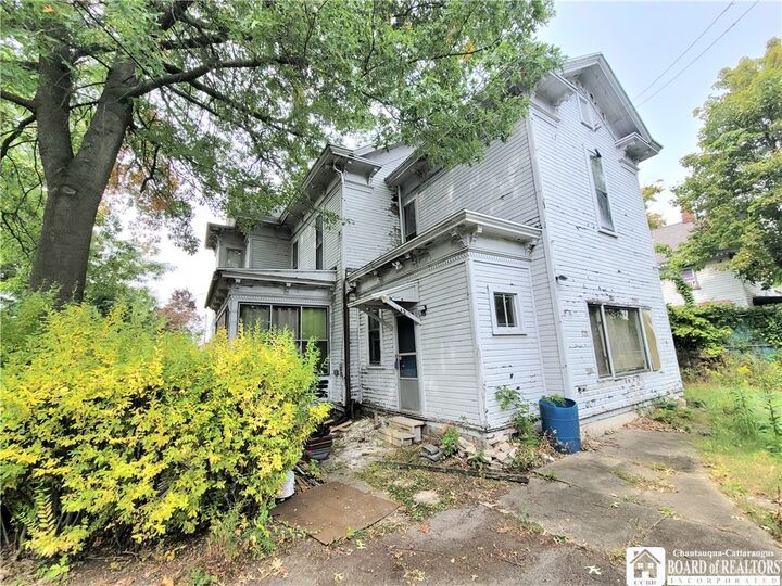 Property Photo: 52 Lakeview Avenue NY 14701
