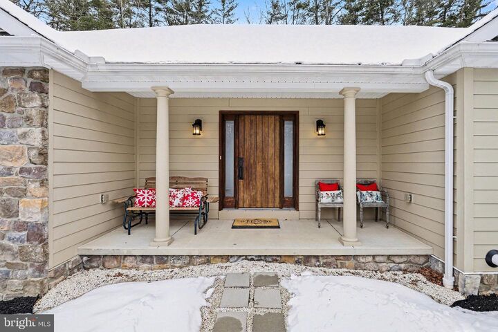 Property Photo:  521 Stoney Run Road  PA 17019 