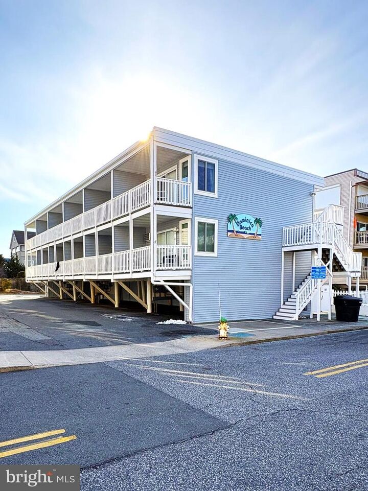 Property Photo:  5 41st Street 2  MD 21842 