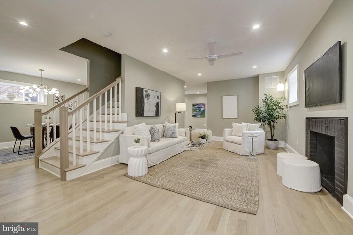 Property Photo: 4244 Alton Place NW DC 20016