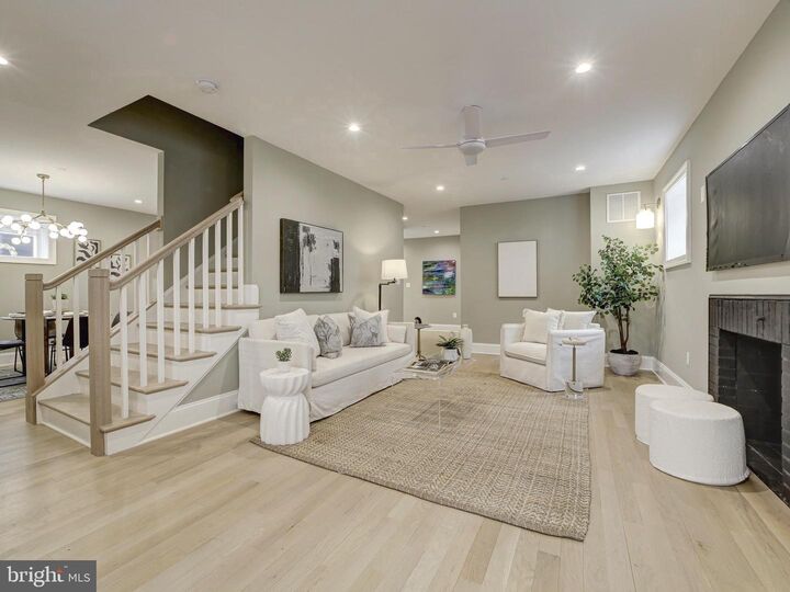 Property Photo:  4244 Alton Place NW  DC 20016 