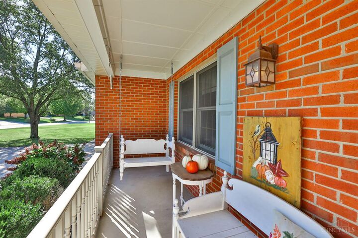 Property Photo: 7301 Wyandot Lane OH 45044