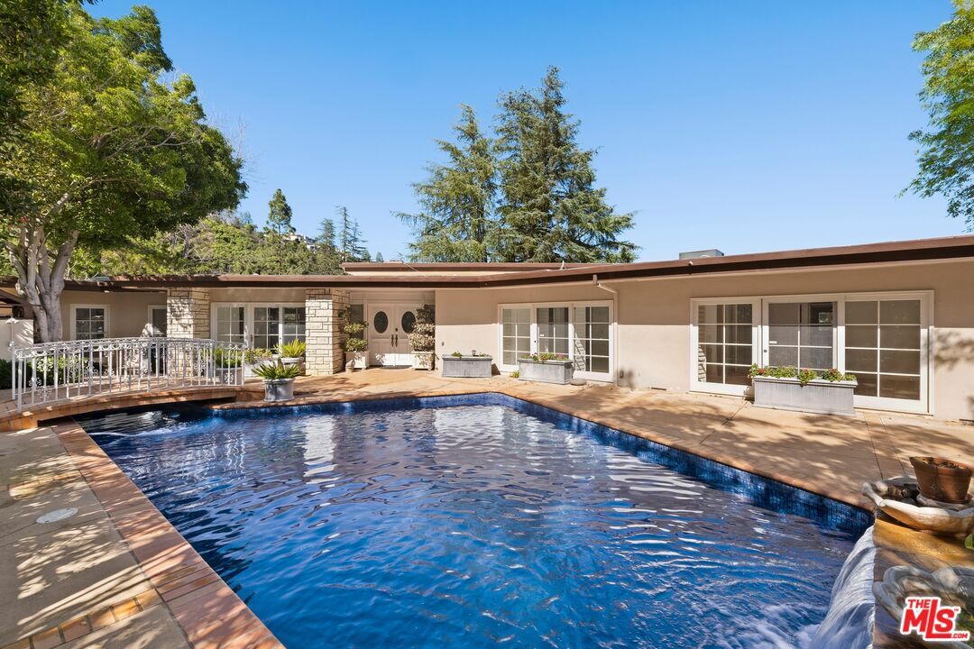 Property Photo: 1743 Stone Canyon Rd CA 90077