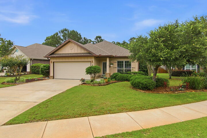 Property Photo:  11 Hemingway Lane  FL 32439 