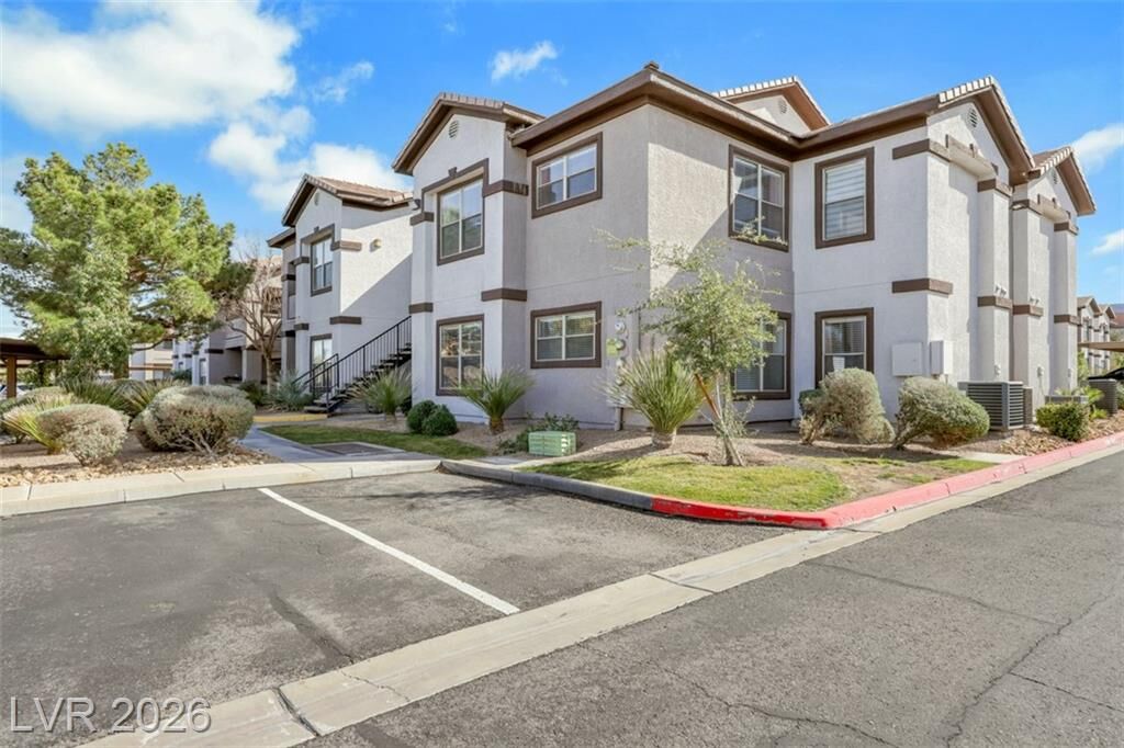 Property Photo:  45 Maleena Mesa Street 1711  NV 89074 