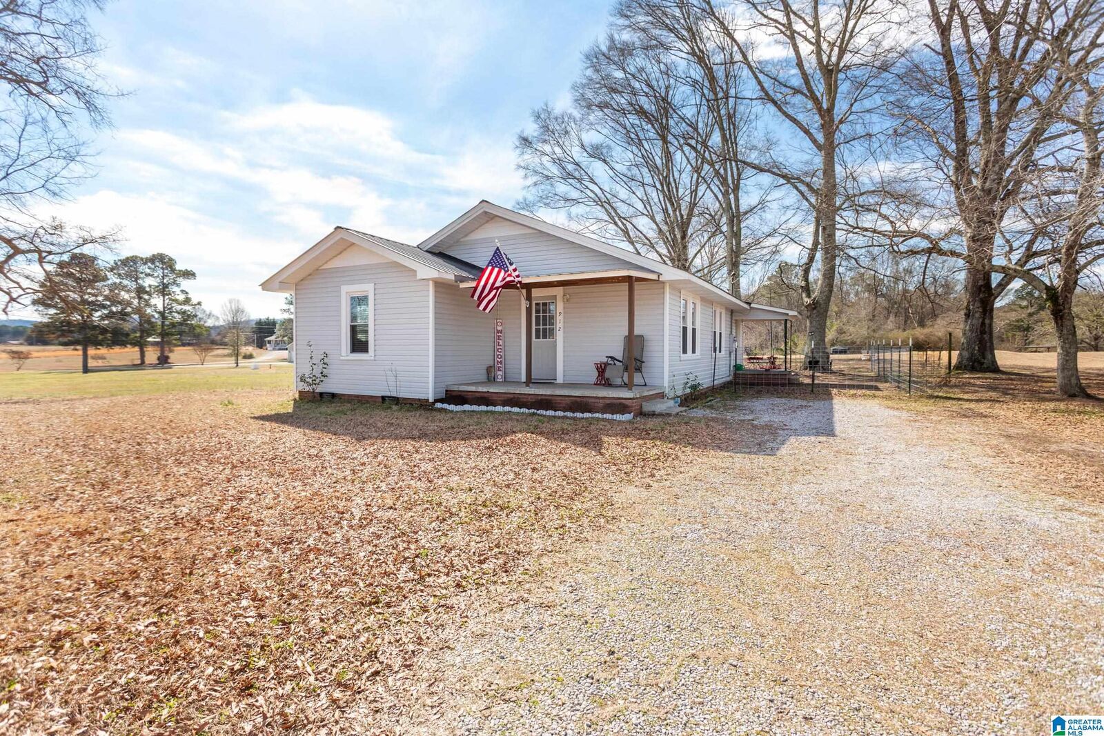 Property Photo:  912 Rabbittown Road  AL 35905 