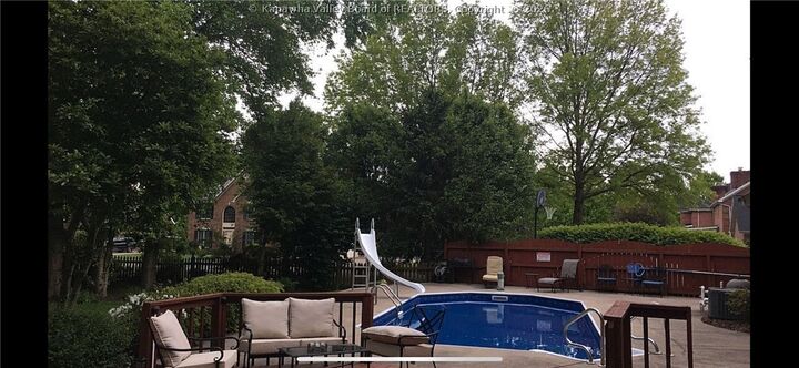 Property Photo:  11 Country Club Drive  WV 25526 