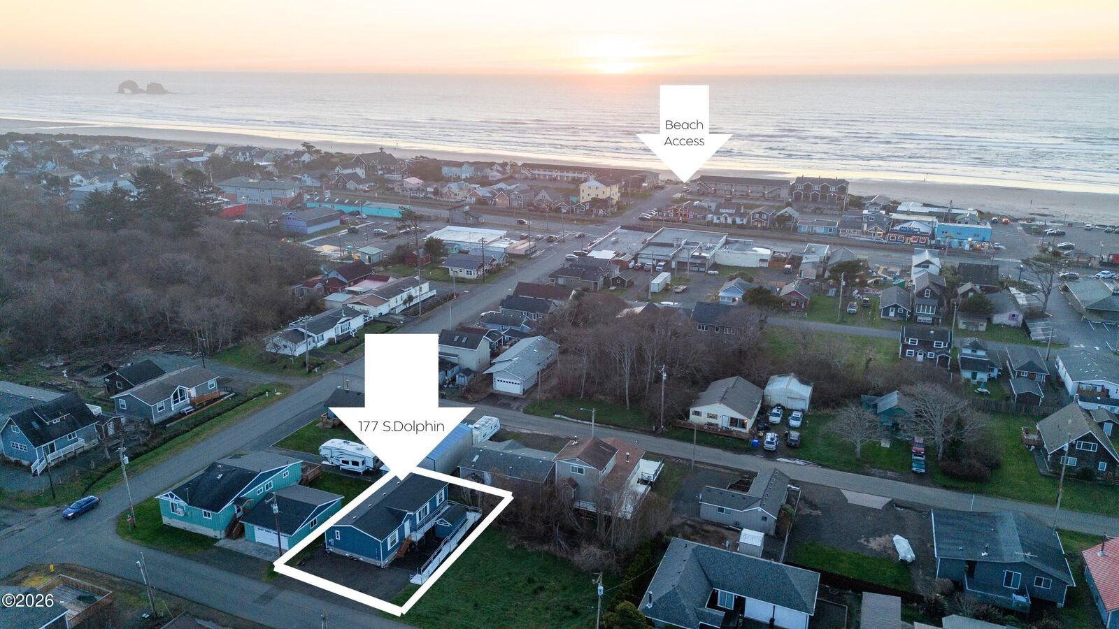 Property Photo: 177 S Dolphin Street OR 97136