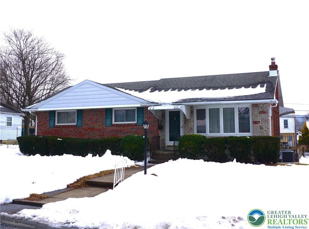 Property Photo:  406 E Lexington Street  PA 18103 