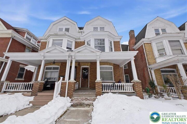 Property Photo:  1542 W Walnut Street Apt 2  PA 18102 