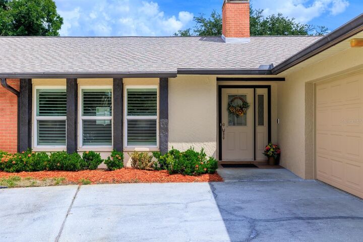 Property Photo: 9275 133rd Street FL 33776