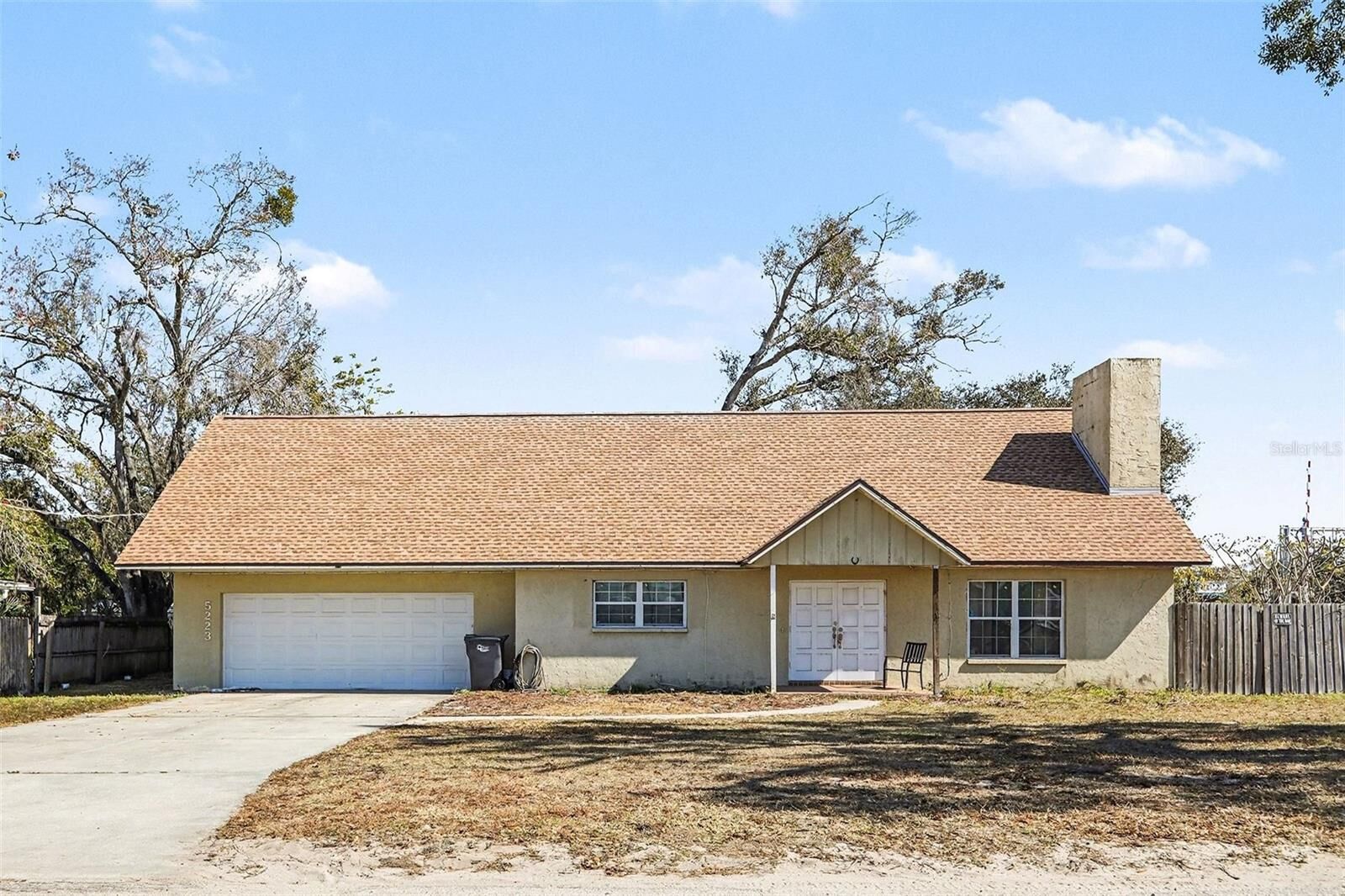 Property Photo:  5223 17th Street Court E  FL 34203 